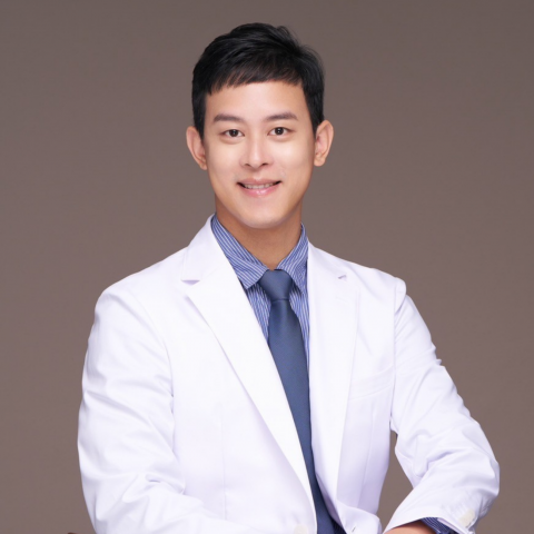 <span>歐陽進翰</span> 特聘醫師